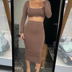 Naked wardrobe two piece set